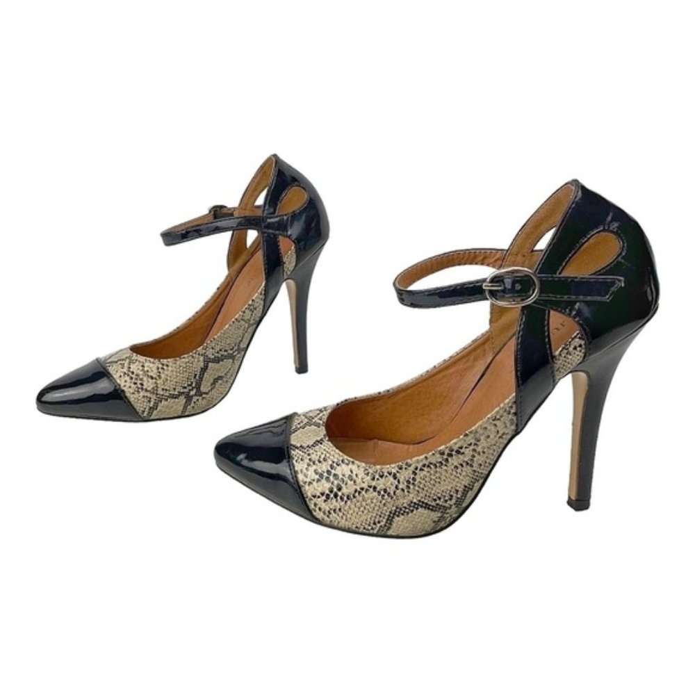Just Fab Black Snake Skin Heels Size 6.5